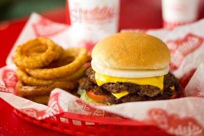 ‪freddy's Frozen Custard & Steakburgers‬