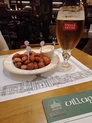 ‪ari - Pool Restaurant And Bar‬