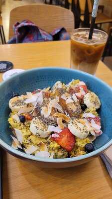 ‪single Fin Cafe‬