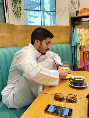 ‪single Fin Cafe‬