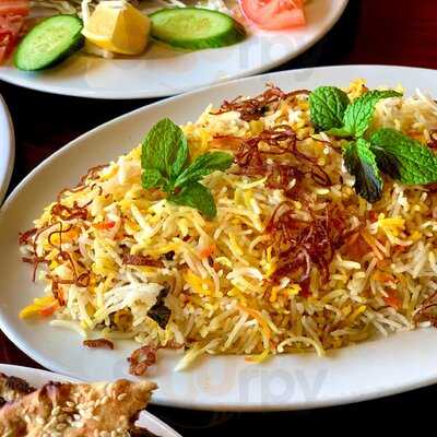 ‪chicken Tikka Inn‬