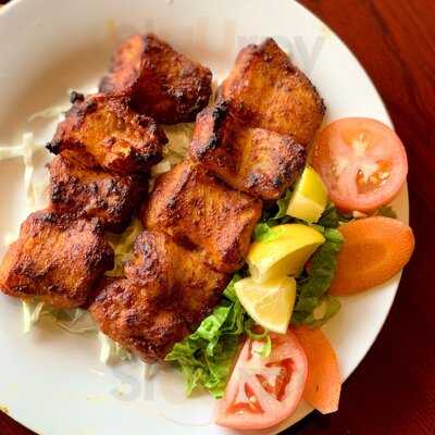 ‪chicken Tikka Inn‬