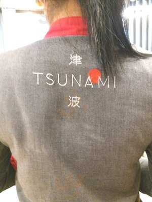 ‪tsunami, Springs Souk‬