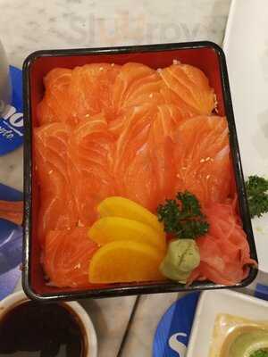 ‪sumo Sushi & Bento‬