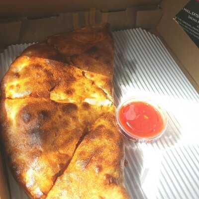 ‪russo's New York Pizzeria‬