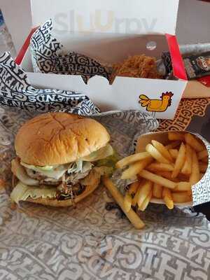 ‪chicks N' Friends‬