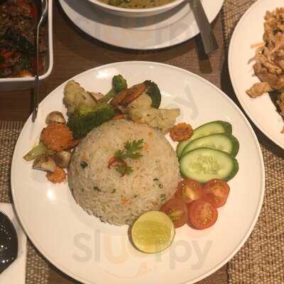 ‪ginger And Spice‬