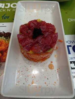 ‪sumo Sushi & Bento‬