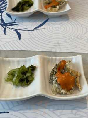 ‪sumo Sushi & Bento‬