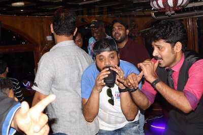 ‪sun & Sky Floating Restaurant‬