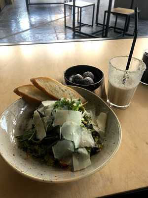 ‪shoufi Mafi Restaurant‬