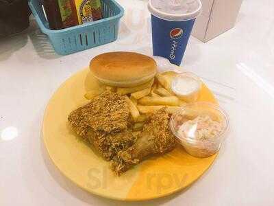 ‪snacks And Bakes‬