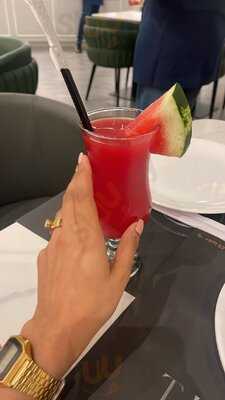 ‪the Lobby Lounge‬