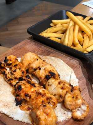 ‪spiky House Of Chicken‬