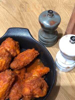 ‪spiky House Of Chicken‬