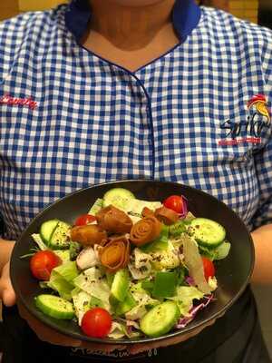 ‪spiky House Of Chicken‬