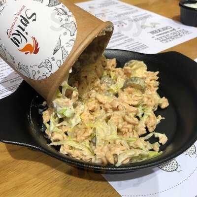 ‪spiky House Of Chicken‬