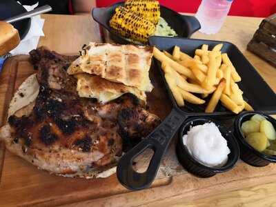 ‪spiky House Of Chicken‬