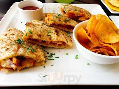 ‪local Bites Cafe‬