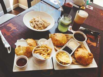 ‪local Bites Cafe‬