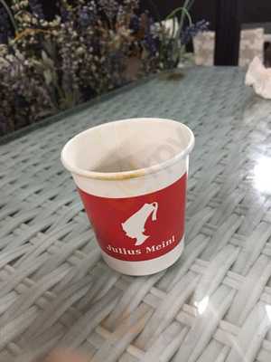 ‪lavedette Cafe‬