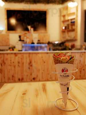 ‪lavedette Cafe‬