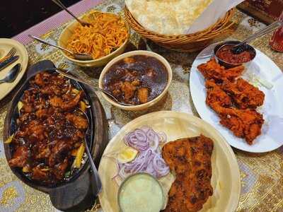 ‪little Hut Restaurant‬