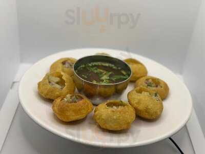 ‪yak & Yeti Restaurant‬