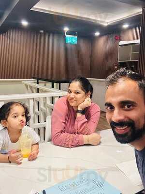 ‪coriander Fine Dine‬