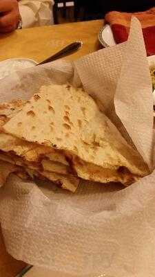 ‪caesars Restaurant‬