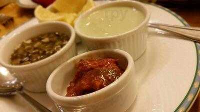 ‪caesars Restaurant‬