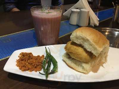 ‪peshwa Restaurant‬