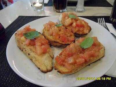 ‪francesco Italian Pizzeria Restaurant‬