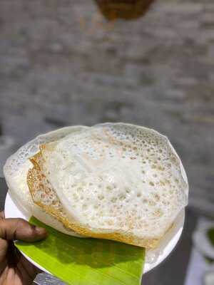 ‪naadan Adukkala‬