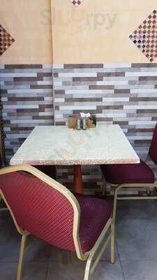 ‪bait Al Mandi Restaurant‬