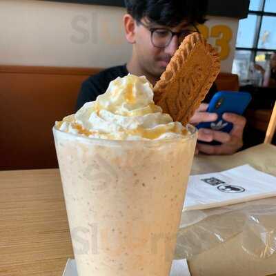 ‪buffalo Wild Wings‬