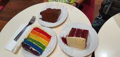 ‪the Hummingbird Bakery‬