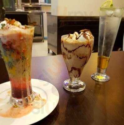 ‪fresh Bites Restaurant‬