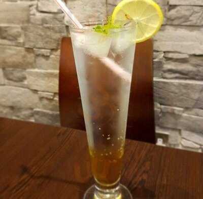 ‪fresh Bites Restaurant‬