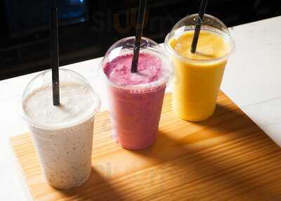 ‪tom's Kitchen Deli‬