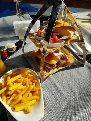 ‪crystal Lounge‬