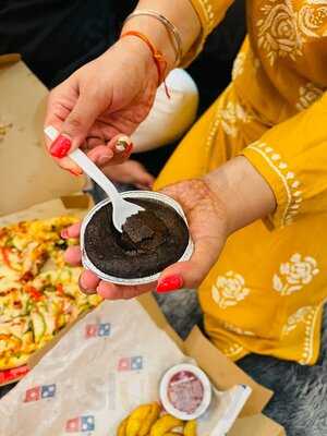 ‪domino's Pizza‬