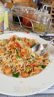 ‪eat & Drink Restaurant‬