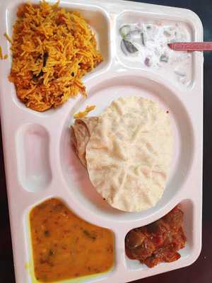 ‪karandi's Restaurant‬