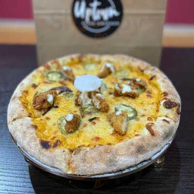 ‪uptown Mirdif Pizza‬