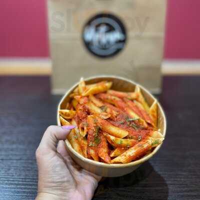 ‪uptown Mirdif Pizza‬