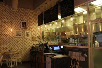 ‪soy To Chutney - Bay Square‬