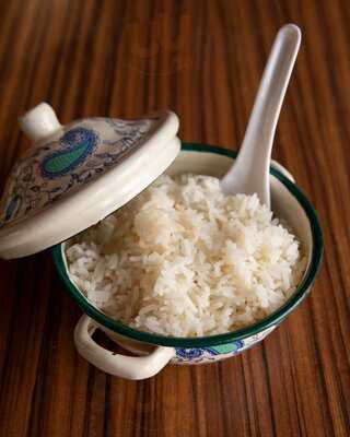 ‪fat Aunt's Dubai‬