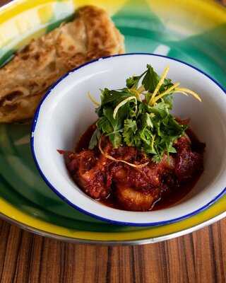 ‪fat Aunt's Dubai‬