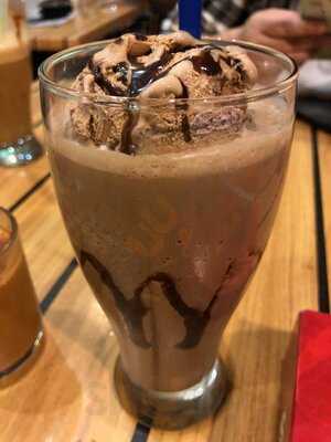 ‪exit Restaurant & Coffee Shop‬